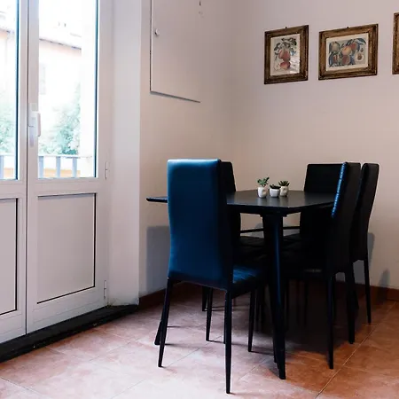 Indipendenza Mansion Centre Apartment