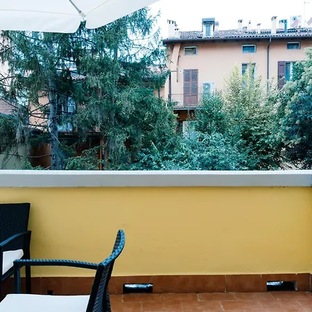Indipendenza Mansion Centre Apartment